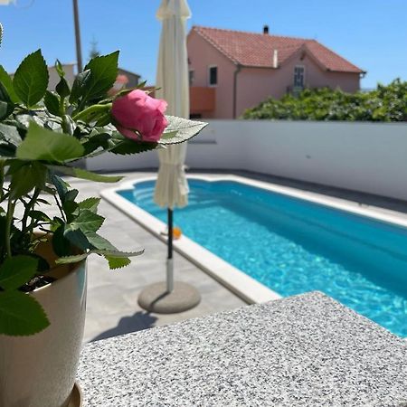 Apartment Edita Plano Trogir With Private Pool Kültér fotó